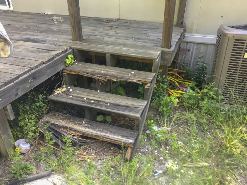 Pine Stairs Repair